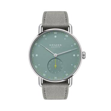 Metro 33 Sage von NOMOS Glashütte bei Juwelier Müller in Kempten und Oberstdorf