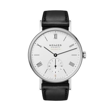 Ludwig neomatik – 75 Jahre Grundgesetz von NOMOS Glashütte bei Juwelier Müller in Kempten und Oberstdorf