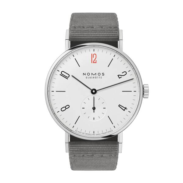 Tangente 38 – 50 ans Médecins Sans Frontières von NOMOS Glashütte bei Juwelier Müller in Kempten und Oberstdorf