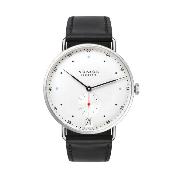 Metro 38 Datum von NOMOS Glashütte bei Juwelier Müller in Kempten und Oberstdorf