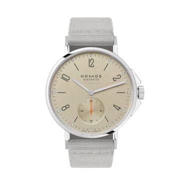Ahoi neomatik sand - Saphirglasboden von NOMOS Glashütte bei Juwelier Müller in Kempten und Oberstdorf